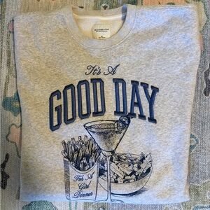 Abercrombie & Fitch Good Day Graphic Sunday Crew